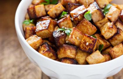 Tại sao bạn nên chiên đậu phụ bằng không khí trước khi ướp