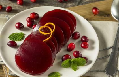 12 cách tốt nhất để sử dụng hết nước sốt nam việt quất còn sót lại