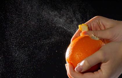 Có một cách tốt hơn để gọt vỏ cam, theo TikTok