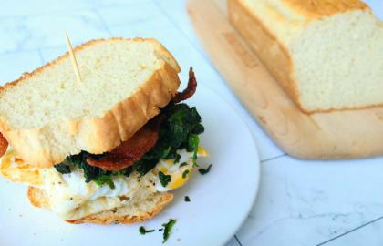 Bánh mì pancake tự làm khá nhiều