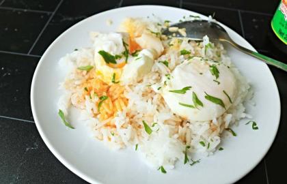 Làm trứng luộc ngon hơn bằng cách đông lạnh trước