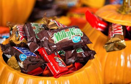 Cách bảo quản kẹo Halloween mà bạn mua sớm