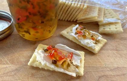 Biến số lượng ớt thưởng của bạn thành thạch ớt cay