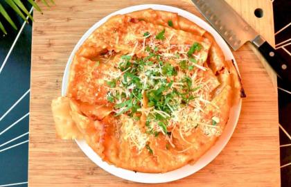 Chiếc bánh Lasagna từ trong ra ngoài này có tất cả các cạnh giòn