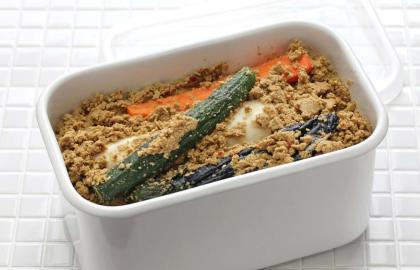 Làm món dưa chua tuyệt vời bằng cách chôn chúng trong cám gạo