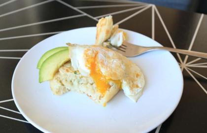 Bạn cần làm những chiếc bánh nướng xốp mặn này