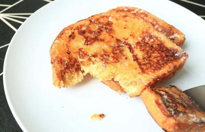 Tặng bánh mì nướng kiểu Pháp của bạn món Crème Brûlée Treatment