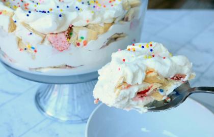 Làm một món ăn vặt biến thái với Pop-Tarts