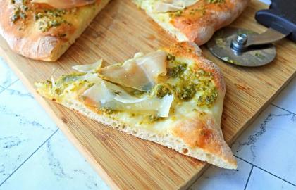 Chiếc bánh pizza 'khỏa thân' ngon nhất được làm bằng đá viên