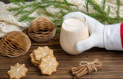 Bạn nên thêm Eggnog vào bánh kếp buổi sáng Giáng sinh của mình