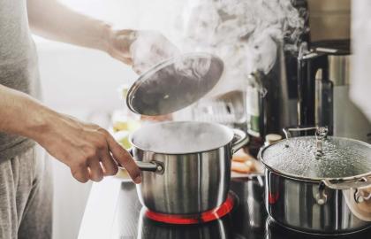 Giúp việc nấu ăn trong mùa hè trở nên dễ dàng hơn với những công cụ này