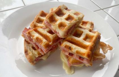Để có Bánh Sandwich Waffled ngon nhất, hãy Waffled Thịt của bạn trước