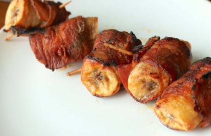 Những miếng chuối bọc thịt xông khói này là món ăn tự chăm sóc