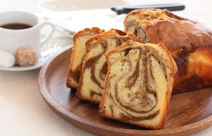 Tại sao bạn nên đánh bóng bánh bằng thìa thay vì tăm