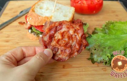 Tạo món BLT ngon hơn với miếng bánh quế Bacon Patty