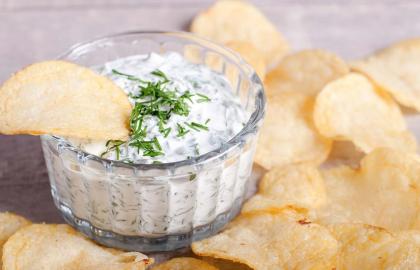 Cách tốt nhất để ăn vụn khoai tây chiên trong túi khoai tây chiên