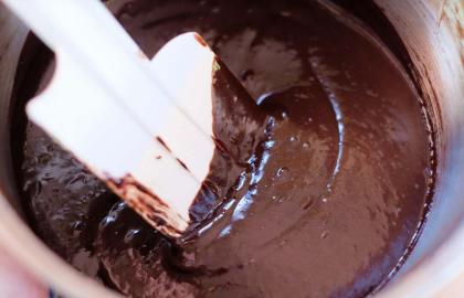 Bạn có thể dùng cà phê để biến hỗn hợp bánh hạnh nhân thành 'Pudding'