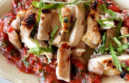 Bạn hoàn toàn có thể ướp thịt trong sữa chua có hương vị