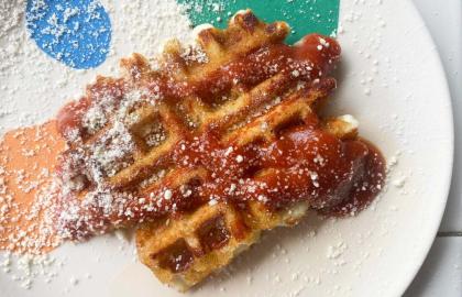 Bạn nên làm bánh quế Một số que Mozzarella