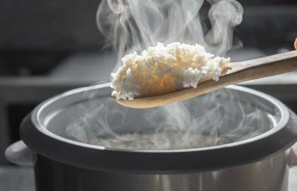 Cách tốt nhất để đông lạnh và hâm nóng lại cơm