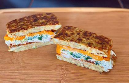 Làm món bánh mì kẹp thức ăn thừa trong Lễ tạ ơn thực sự vô vị này