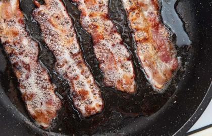 Cách dễ nhất để thu thập, bảo quản và nấu với mỡ xông khói