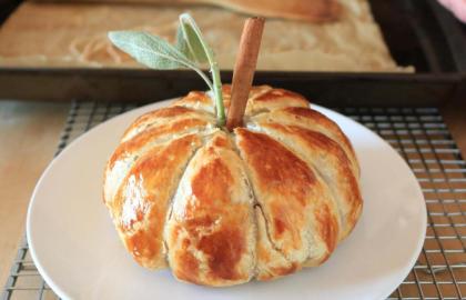 'Bí ngô' nhân phô mai là món khai vị hoàn hảo cho ngày lễ