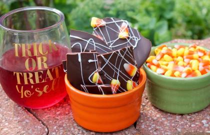 Đây là sự kết hợp tuyệt vời nhất giữa Kẹo Halloween và Rượu 