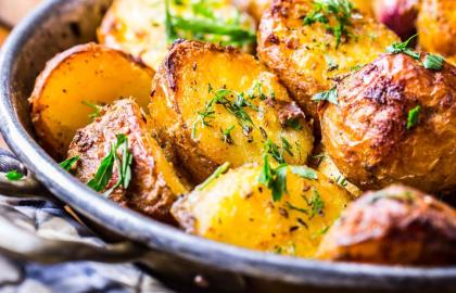 Salad khoai tây còn thừa muốn được nướng