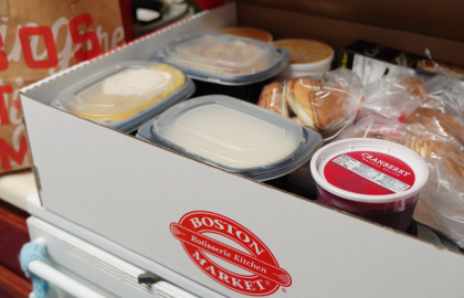 Những nơi tốt nhất để đặt bữa tối Lễ tạ ơn To-Go