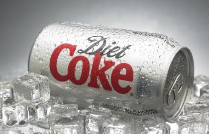 ‘Ướp’ Coke dành cho người ăn kiêng trong tủ lạnh không phải là điều dễ dàng