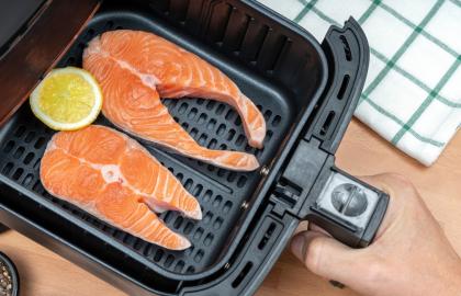 Nấu ăn bằng nồi chiên không dầu có lành mạnh hơn không?