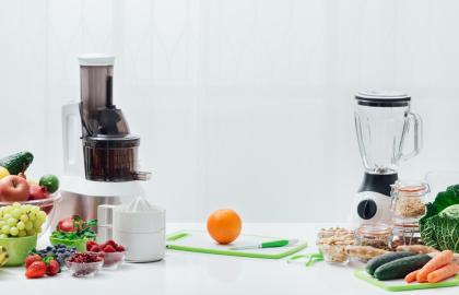Cách quyết định giữa máy ép trái cây và máy xay sinh tố