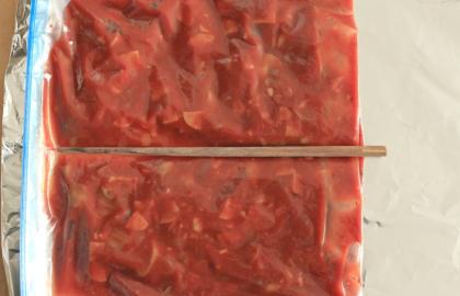 Cách đông lạnh các mẻ nước sốt ngay bây giờ để có những bữa tối dễ dàng trong tương lai