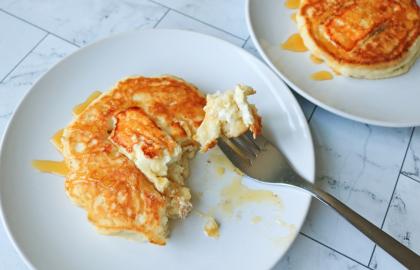 Bạn xứng đáng có bánh kếp Feta và mật ong