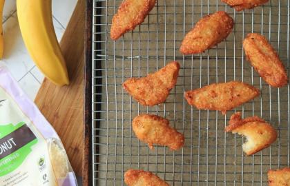 Biến số chuối thừa của bạn thành món chuối chiên kiểu Thái này